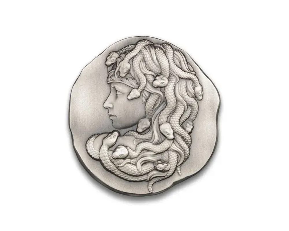 Argentia Medusa (UHR) Antiqued 10 oz Silver Round
